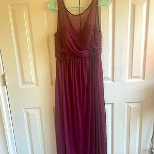 David’s Bridal Bridesmaid Dress Sz 14 in Wine
